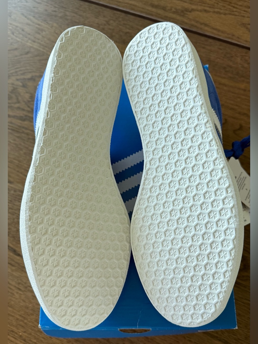Adidas Gazelle 85 Royal Blue unisex W10/M8.5 - Picture 4 of 8